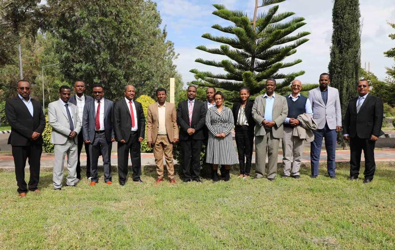 astu board photo
